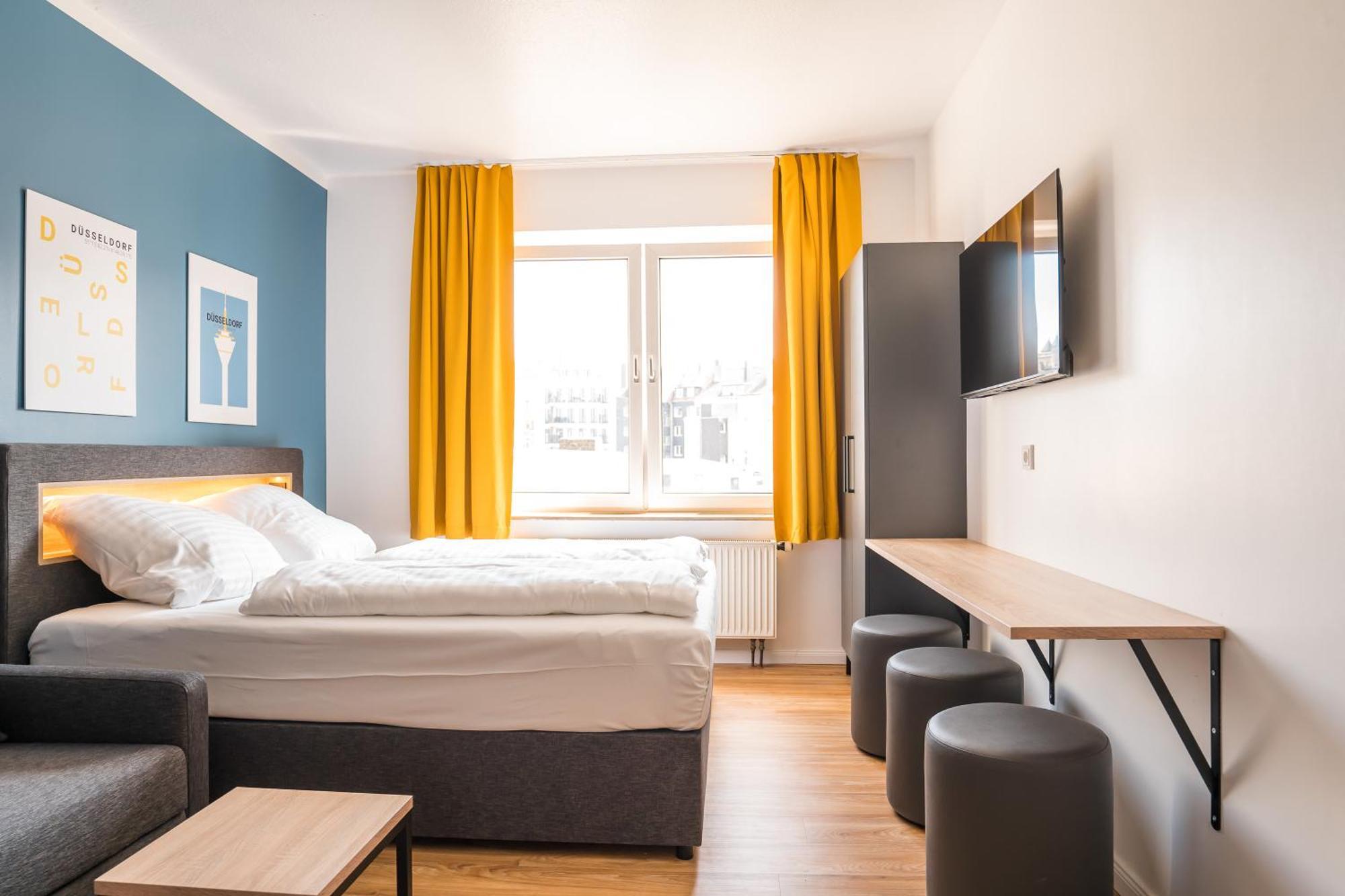 Antares Aparthotel *